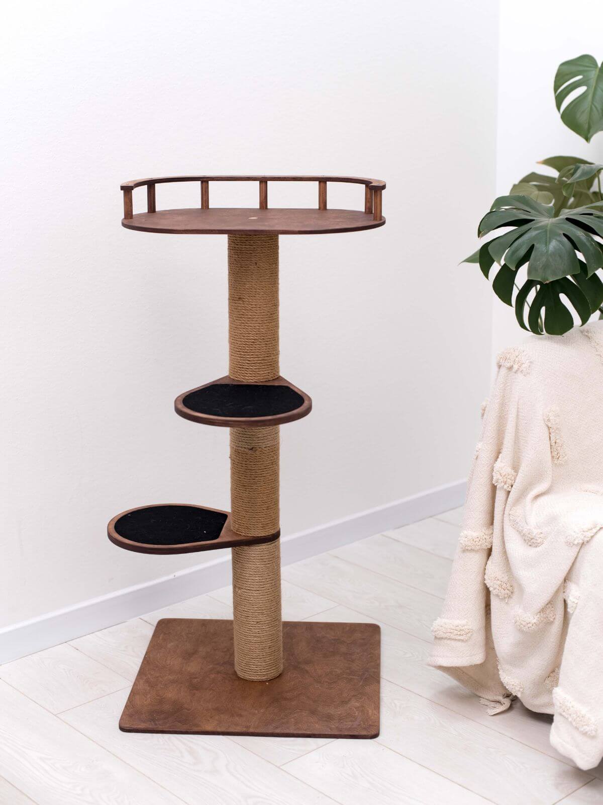 Small Cat Tree Best Price at CatsMode
